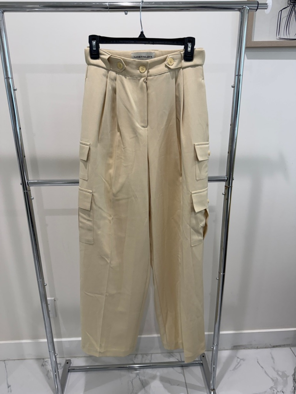 Nostalgia Cream Wide-Leg Cargo Trousers